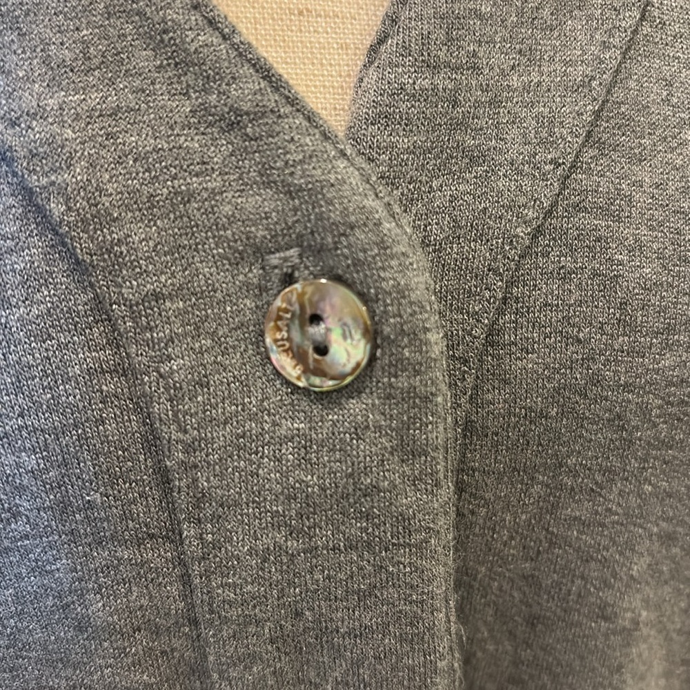 Bleusalt The Shorty Cardigan - Picture 2 of 9